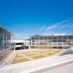 日本赤十字九州国際看護大学