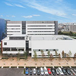 東北医科薬科大学　医学部教育研究棟