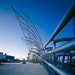 国立国際美術館