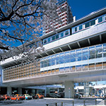 舎人線日暮里駅